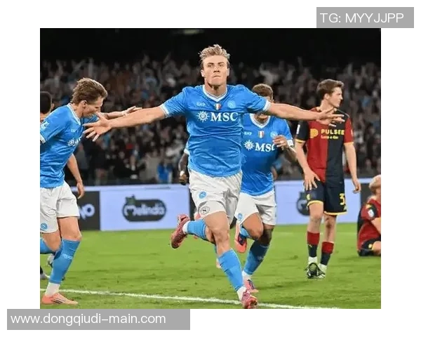 意甲焦点战那不勒斯与尤文图斯握手言和帽子戏法引发争议判罚讨论